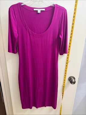 Diane Von Furstenberg Vibrant Magenta Knit dress